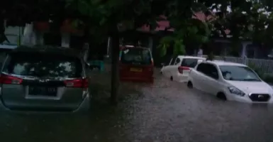 Banjir Jakarta, Arief Poyuono: Kangmas Jokowi Saja Tak Sanggup