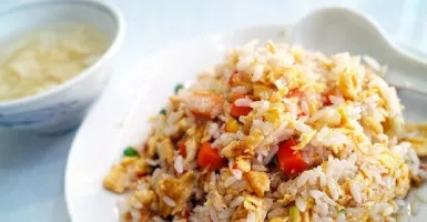 Awas! Ini Dampak Buruk Sering Makan Nasi Goreng 