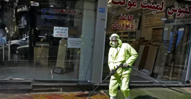 Iran Mencekam Gegara Virus Corona, Manusia Berjatuhan di Jalan