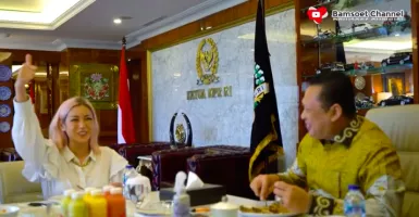 Jessica Iskandar Adu Gombal dengan Ketua MPR, Siapa Lebih Jago?