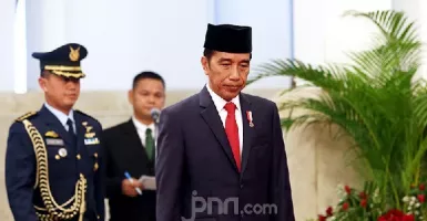 Pemerintah Lupa Rakyat Kecil, Baranusa Kritik Pedas Pak Jokowi...