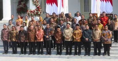 Para Menteri Syok, Pemerintahan Jokowi Gagap Hadapi Covid-19