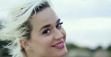 Katy Perry Curhat Tentang Impian Tertunda di Single Terbaru