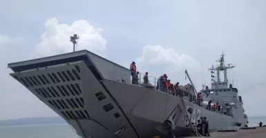 Operasi Kapal Amfibi, KRI Teluk Sangkurilang-542 Menuju Ambalat