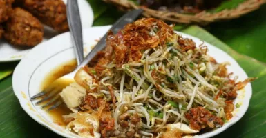 Lontong Balap, Kuliner Khas Surabaya yang Unik nan Lezat