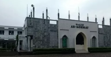 Kesaksian Jemaah: Intel Masuk Masjid, Suasana Mencekam, Munarman