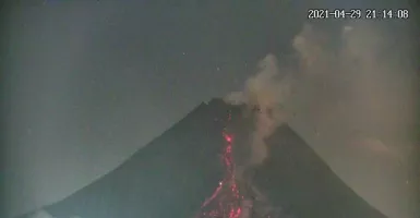 BPPTKG: Gunung Merapi Alami 74 Kali Guguran Lava