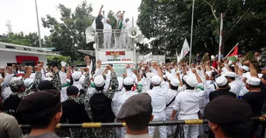 Front Persatuan Islam Berdiri, Pengamat Top ini Ungkap Hal Ngeri
