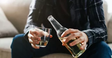 Dandelion dan 4 Bahan Alami Ampuh Hentikan Kecanduan Alkohol