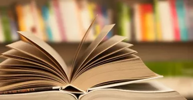 Marak Buku Ajar Berisi Link Begituan, Komisi X DPR Naik Pitam