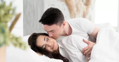 3 Cara Romantis Panaskan Hubungan yang Sedang Renggang