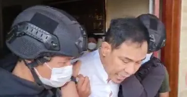 Petrus Bikin Munarman Mati Kutu, Beber Koneksi FPI-JAD-ISIS