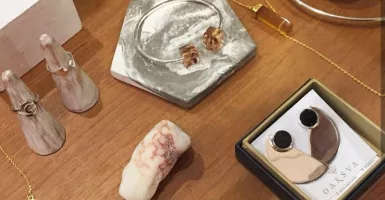 Tangan Kreatif Aisya, Ciptakan Perhiasan Unik dari Rempah-Rempah
