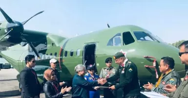 Lihat! Pesawat Made in Indonesia Terbang di Langit Himalaya