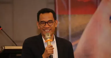 Soroti Latar Belakang Menteri, Refly Harun: Jokowi Mau Cari Apa?