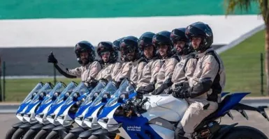 Polisi Dubai Tungggangannya Ducati Panigale V4R