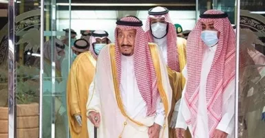 Mendadak Raja Salman Perintahkan Pecat 2 Pejabat Senior
