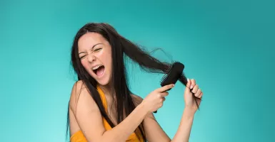 Punya Masalah Rambut Kering, Cegah dengan 4 Hal Ini