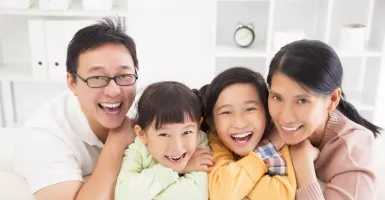 3 Kebiasaan Sederhana yang Membantu Membangun Keluarga Bahagia