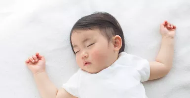 Jam Tidur Bayi yang Ideal Sesuai Usianya