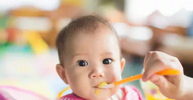 Mom, Ketahui Penyebab di Balik Kondisi Bayi yang Susah Makan