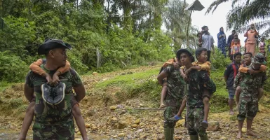 Desa Balung 'Diserbu' Tentara, ini Komentar Warga Setempat