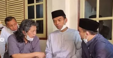 Pakar Top Beber Pertemuan Cak Nun & Ustaz Abdul Somad, Koalisi...