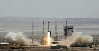 Meledak, Roket Iran Gagal Meluncur di Pusat Antariksa