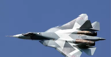 Panas! Sukhoi Rusia vs B-52 Amerika di Crimea