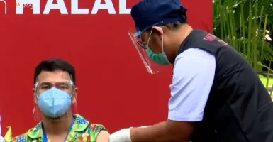 Raffi Ahmad Mengaku Ngantuk dan Pegal Usai Vaksinasi Dosis Kedua