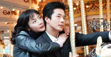 Sedihnya, 4 Drama Korea Berkisah Tentang Cinta Tak Harus Memiliki
