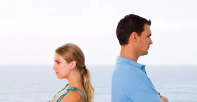 Ikhlaskan Saja, 4 Tanda Dia Bukan Pasangan yang Ideal buat Kamu