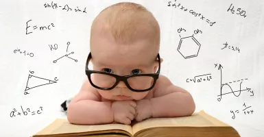 Berwawasan Luas, Inspirasi Nama Bayi dengan Makna Anak Genius
