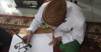 Seni Kaligrafi di Pondok Pesantren Bisa Jadi Potensi Ekonomi