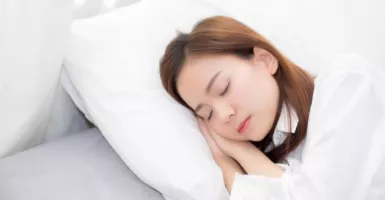 Apa Benar Kalau Tidur Siang Bisa Bikin Gemuk?