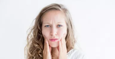 5 Tips Ampuh Mengurangi Produksi Minyak Berlebih di Wajah
