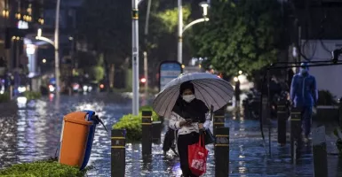 Cuaca Jabar Hari ini, Potensi Hujan Petir di Bekasi dan Daerah Berikut