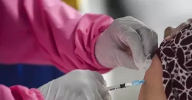 Warga Depok Bisa Tenang, Ada 100 Ribu Dosis Vaksin Booster kok