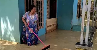 Waduh! 698 Rumah Warga di Cirebon Terendam Banjir Hingga 1 Meter