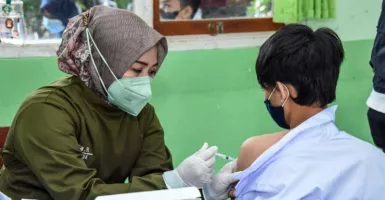 Sudah Dua Pekan, Vaksinasi Anak di Karawang Capai 73 Persen
