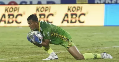 Kiper Persib Beber Penyebab Dijebol Bhayangkara FC, Oalah