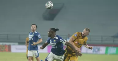 Persib vs Bhayangkara FC 0-1: Aduh, Kok Begini?