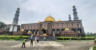 Masjid Kubah Emas di Depok Meniadakan Iktikaf, Simak Alasannya