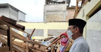 DPRD Kota Bogor Sentil Pemkot Soal Amburknya SDN Ciheulet 2
