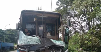 Sopir Bus Penyebab Kecelakaan di Tol Cipularang Ditangkap Polisi