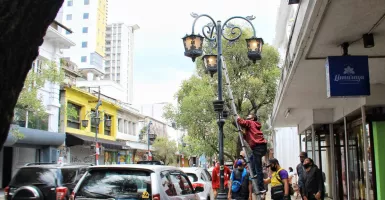 Kota Bandung Dibuat Lebih Terang, Dishub Optimalisasi APJ