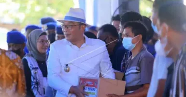 Ridwan Kamil Ajak Masyarakat Indramayu Beralih ke Kendaraan Listrik