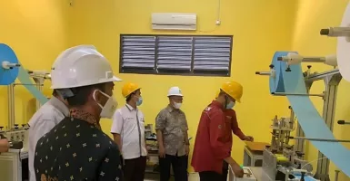 Masker Produksi SMKN 1 Loasarang Indramayu Diekspor ke China