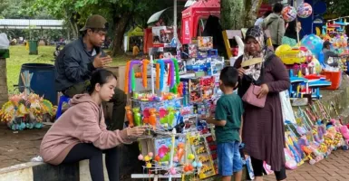 Siswa di Kabupaten Bogor Dilarang Bawa Lato-Lato ke Sekolah