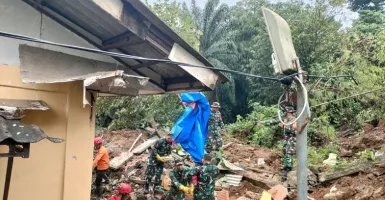 Longsor Empang Bogor, 4 Orang Belum Ditemukan